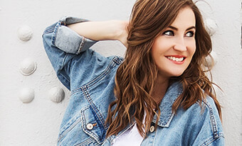 کنار کت جین چه چیزهایی می شود ست کرد 